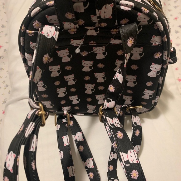 Cute Cat Print Mini Backpack - Picture 4 of 8